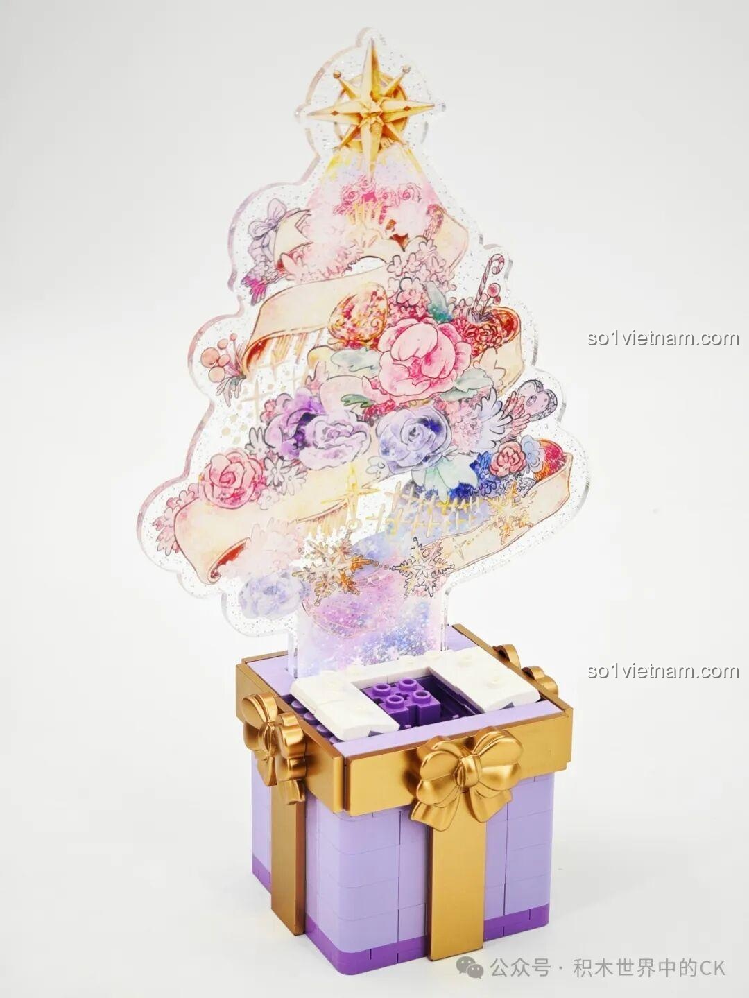 Mô hình đồ chơi lắp ráp SEMBO 605042 Present of Love đã hoàn thiện, bật đèn, nhìn từ góc nghiêng, tạo hiệu ứng ánh sáng đẹp mắt.