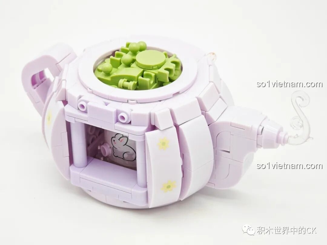 Lắp ráp phần thân ấm trà màu tím pastel của bộ SEMBO 611087