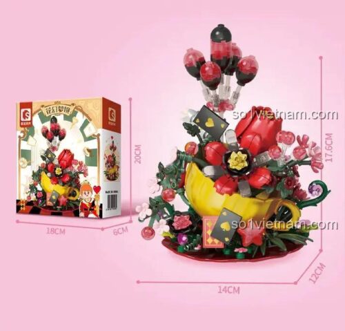 Ảnh hiển thị kích thước của hộp và mô hình Bó hoa Xứ Sở Mộng Ảo Sembo 611102 sau khi lắp ráp, giúp phụ huynh dễ dàng hình dung.