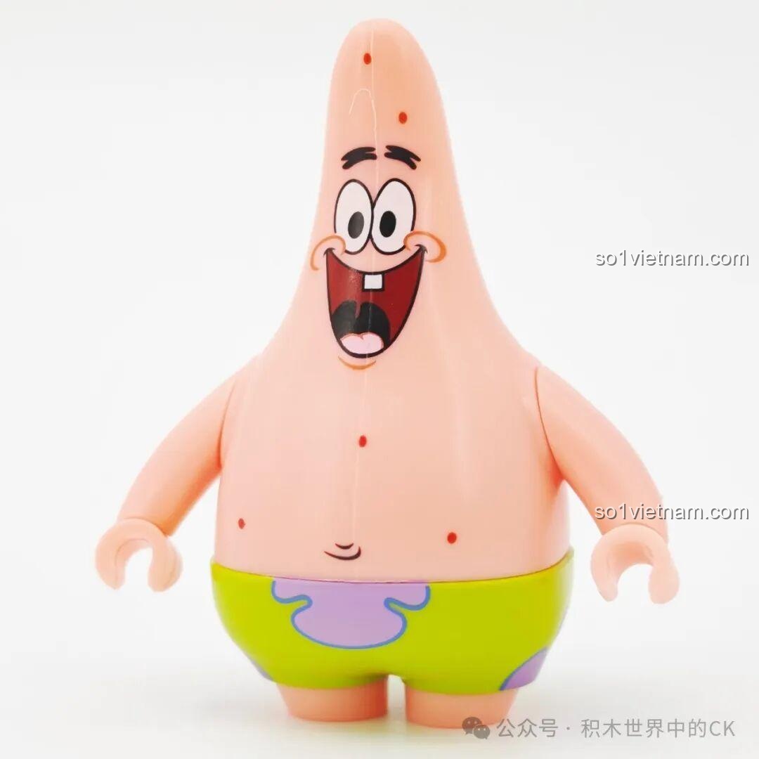 Cận cảnh nhân vật Patrick Star với biểu cảm vui tươi, chi tiết sắc nét trong bộ SEMBO 612218.