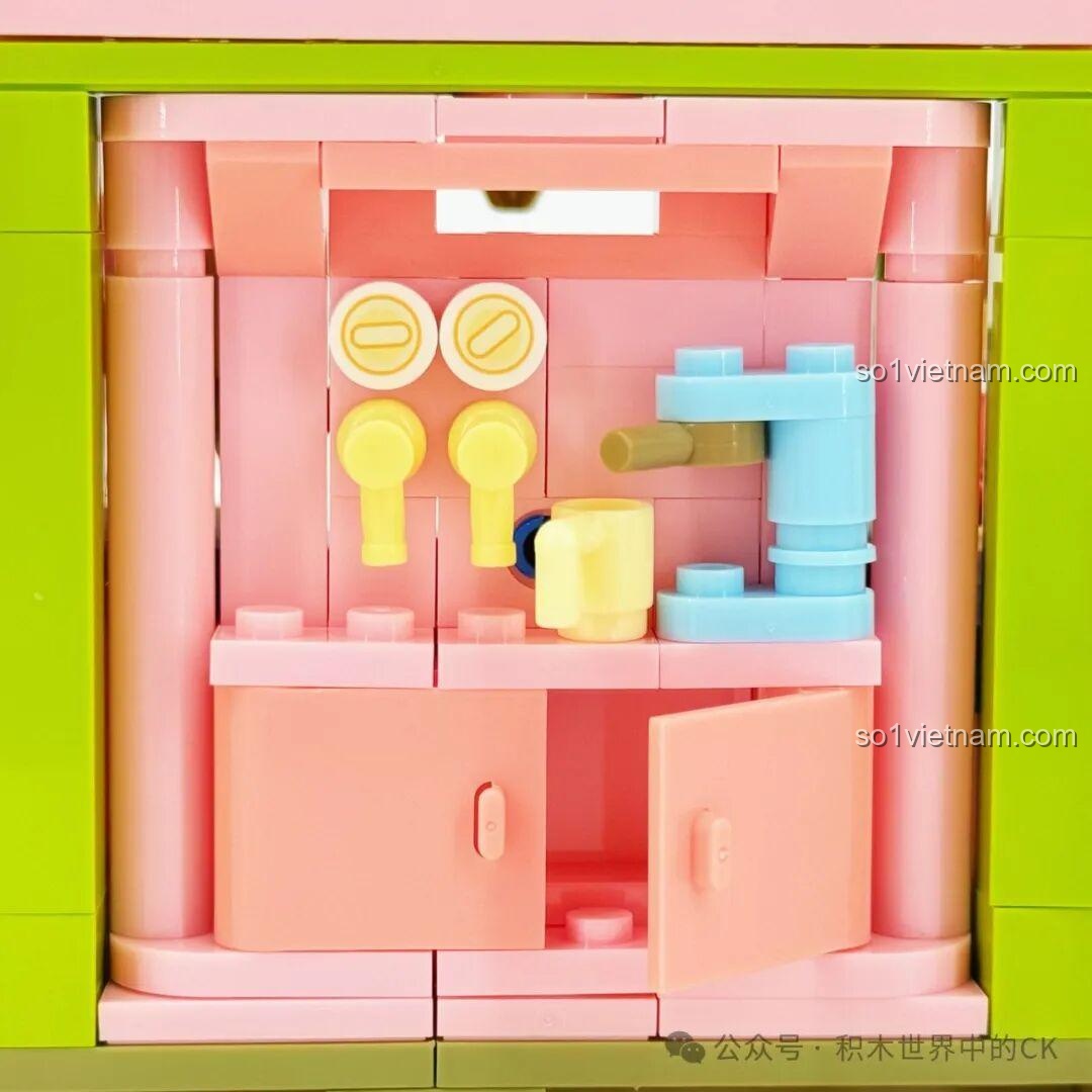 Mô hình Cửa hàng lướt sóng Bikini Bottom SEMBO 612219 với quầy bar, máy pha cà phê, tủ đựng đồ và máy quay phim