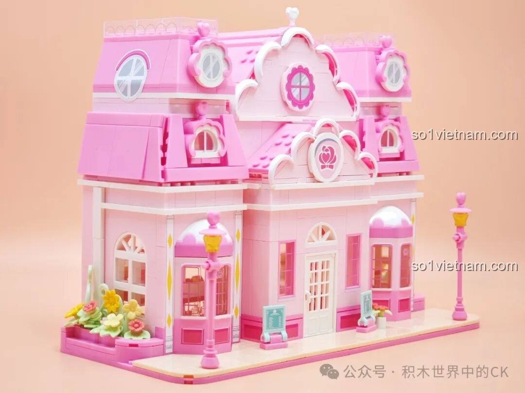 Mô hình SEMBO 616208 Tiệm Bánh Hoa Hồng Tình Yêu nhìn từ phía sau