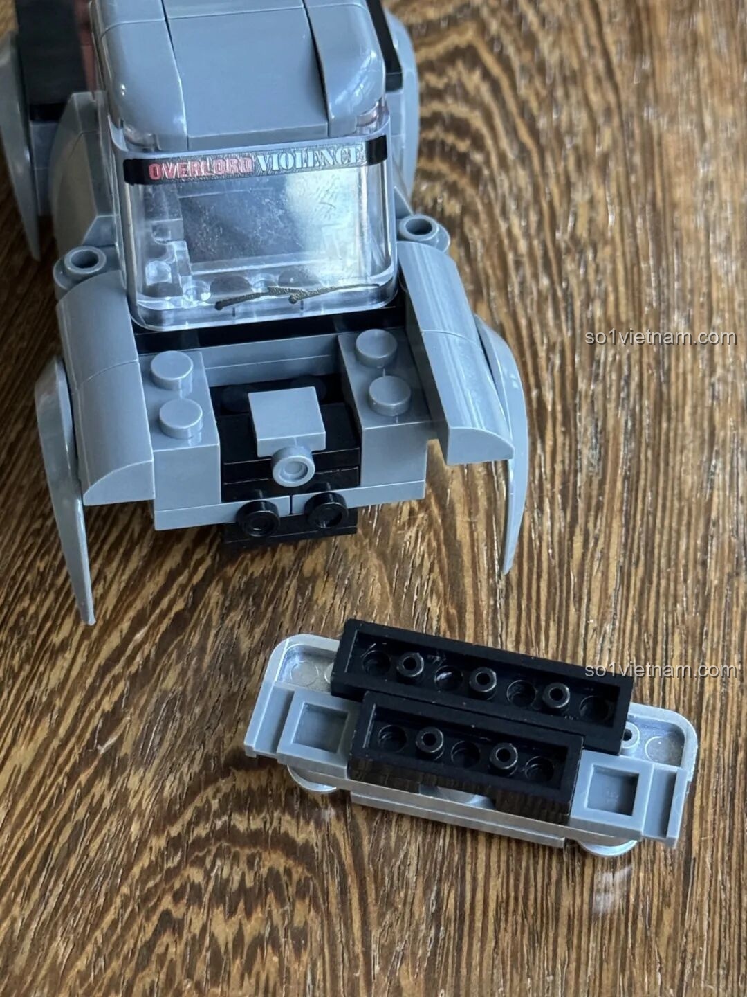 Cận cảnh chiếc xe SEMBO 714325 ở các góc độ khác nhau