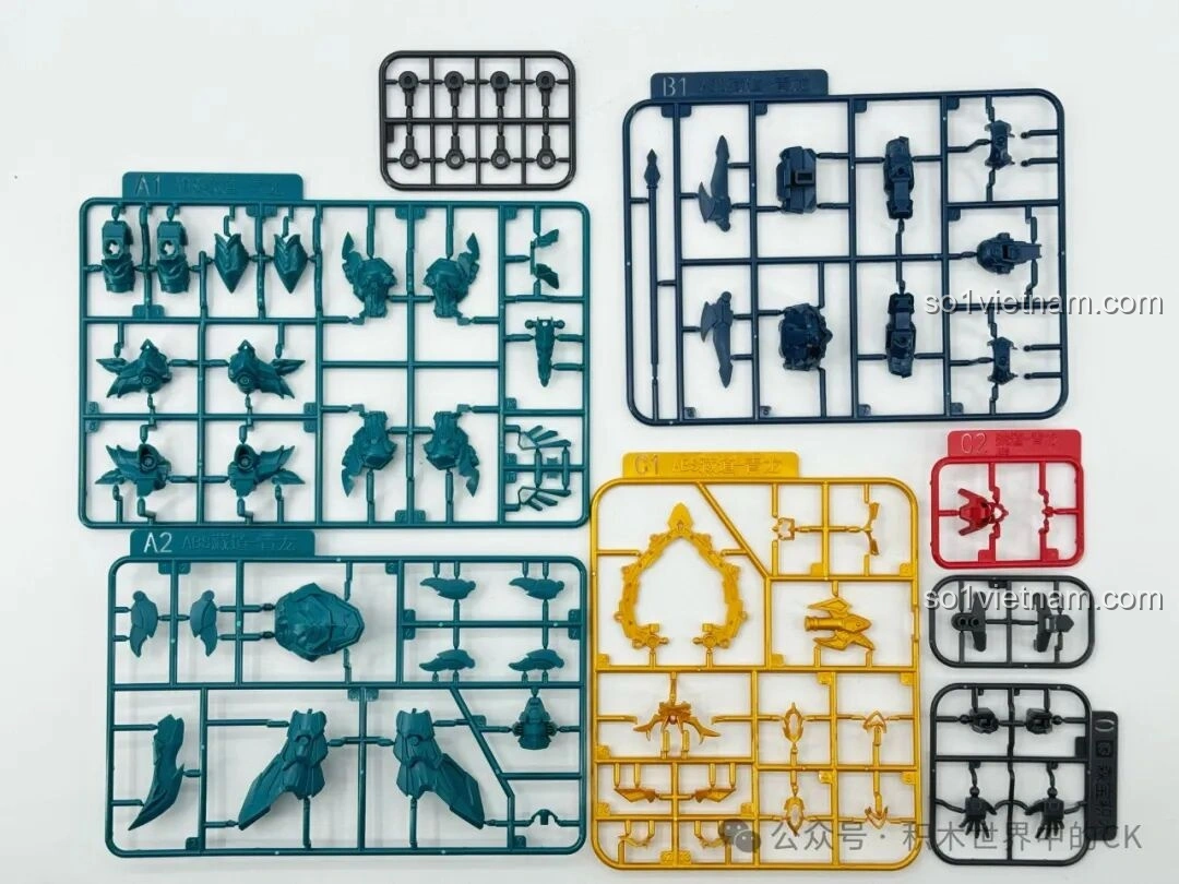 Các vỉ mảnh ghép màu nâu, vàng và đen của robot SEMBO 900004 Trọc Ảnh, chất liệu nhựa ABS.