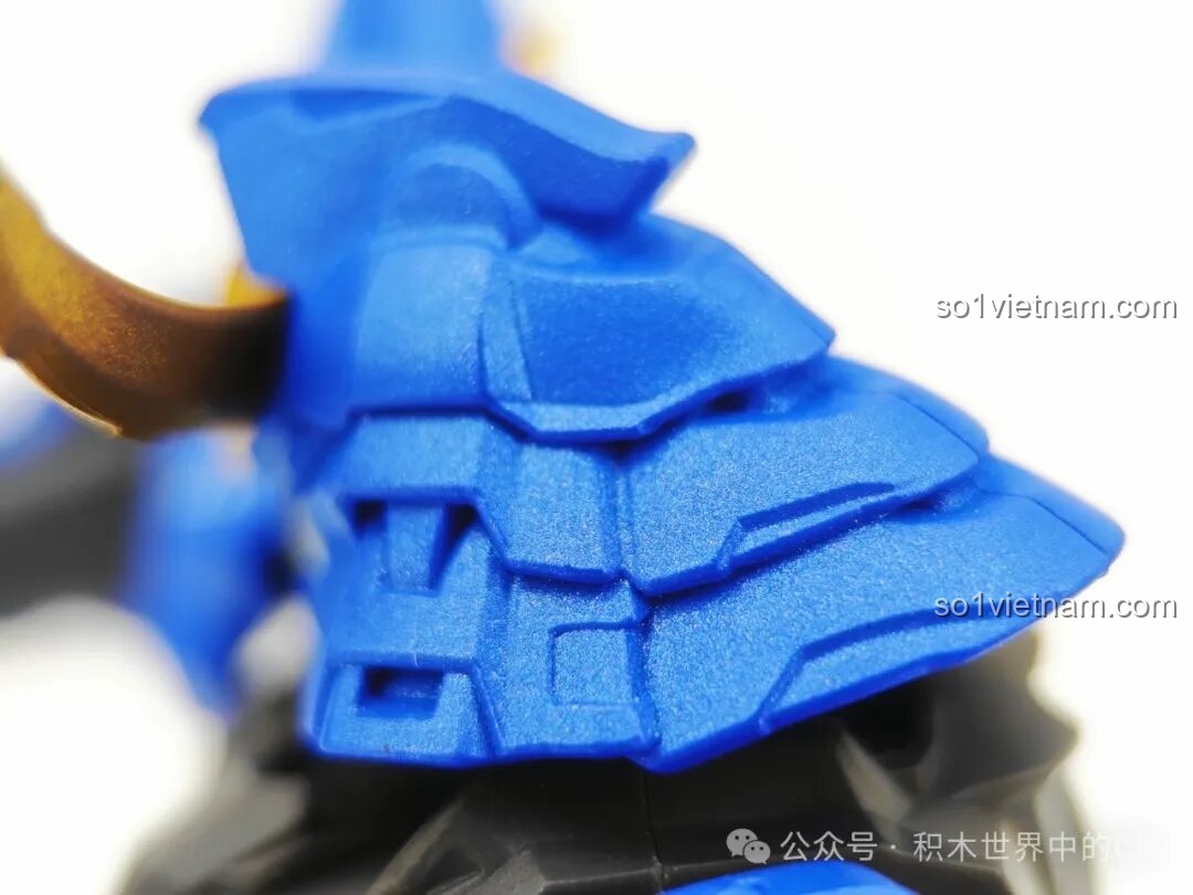 Cận cảnh chi tiết cánh tay của robot 