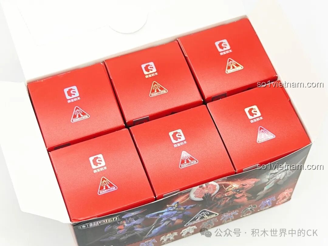 Bên trong hộp SEMBO Anh Hùng Tiên Tổ Hiệu Ứng là các hộp nhỏ.