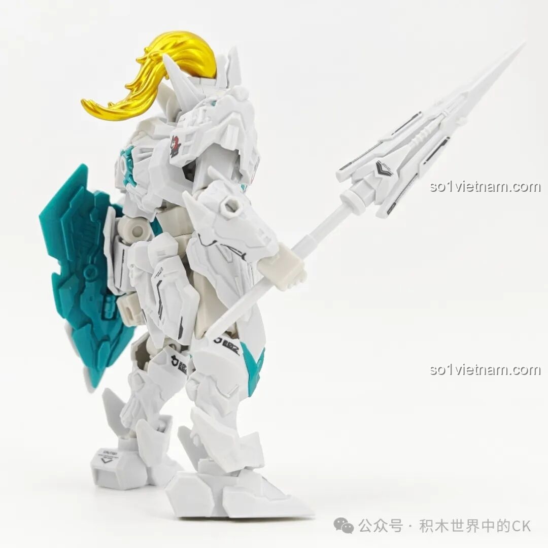 Mặt sau của robot 