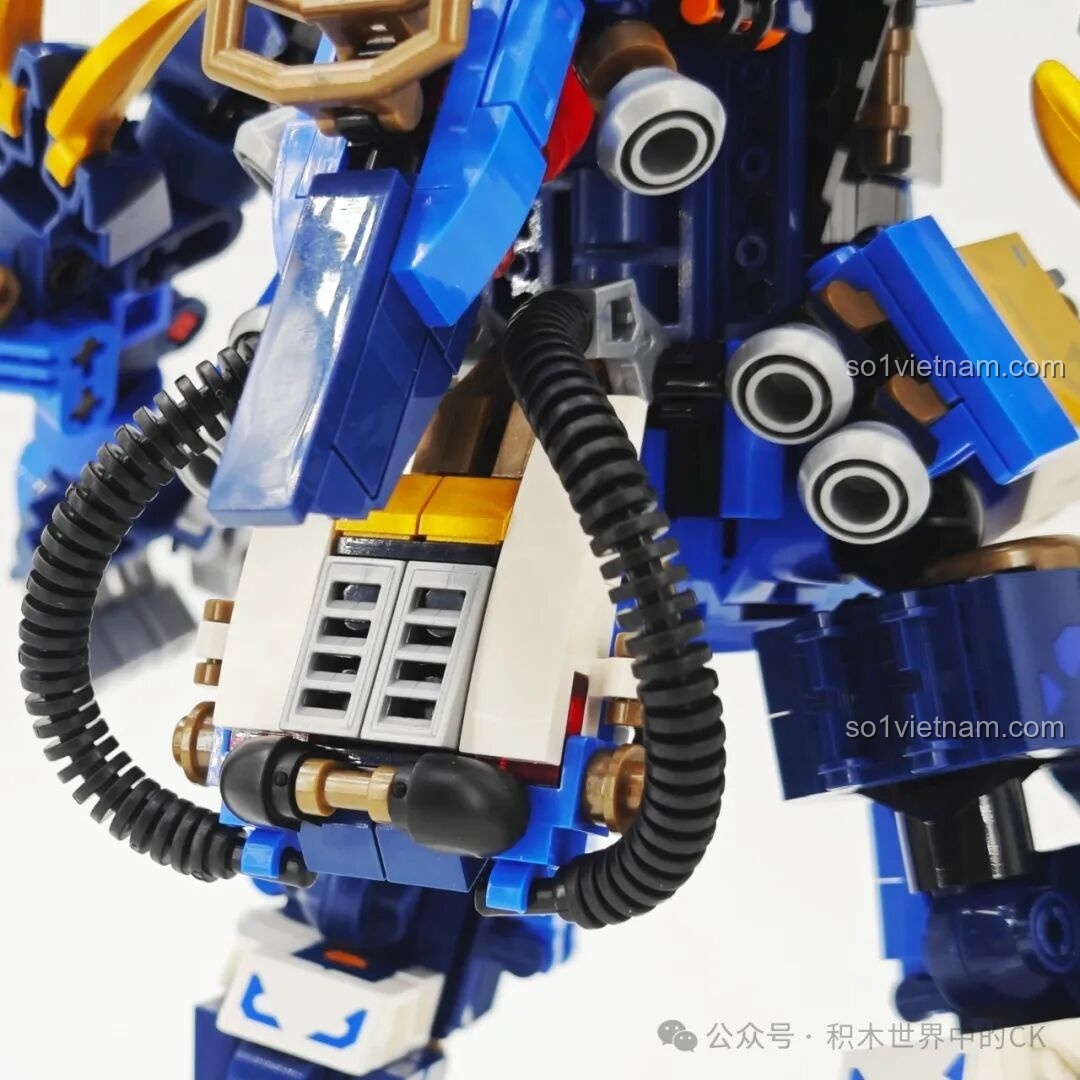 Chi tiết phần chân sau của Sembo Block 103394 Robot Triệu Vân, ống dẫn và giáp.