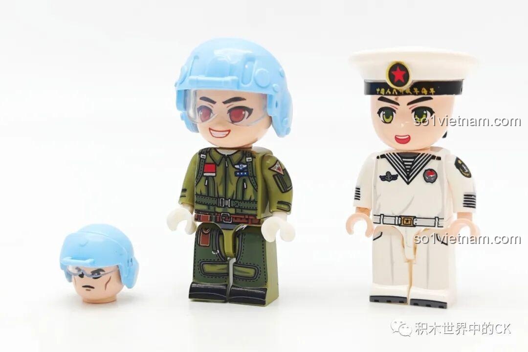 Mô hình đồ chơi lắp ráp Sembo Block Trực thăng Trực-20 202218 từ góc nghiêng, thể hiện cánh quạt và tên lửa.