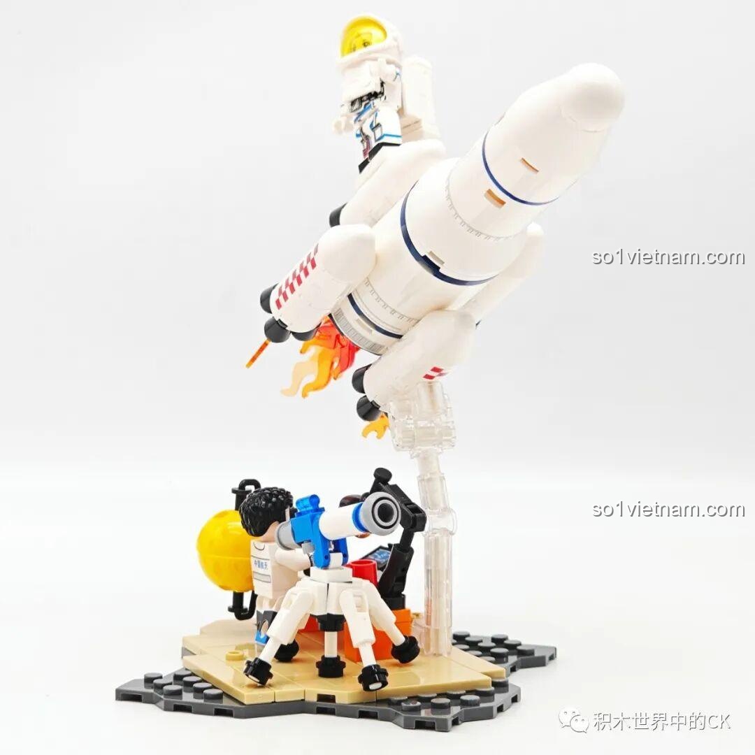 Cận cảnh các mô hình tên lửa Trường Chinh của SEMBO Đội Tên Lửa Siêu Dễ Thương, chi tiết và sống động.