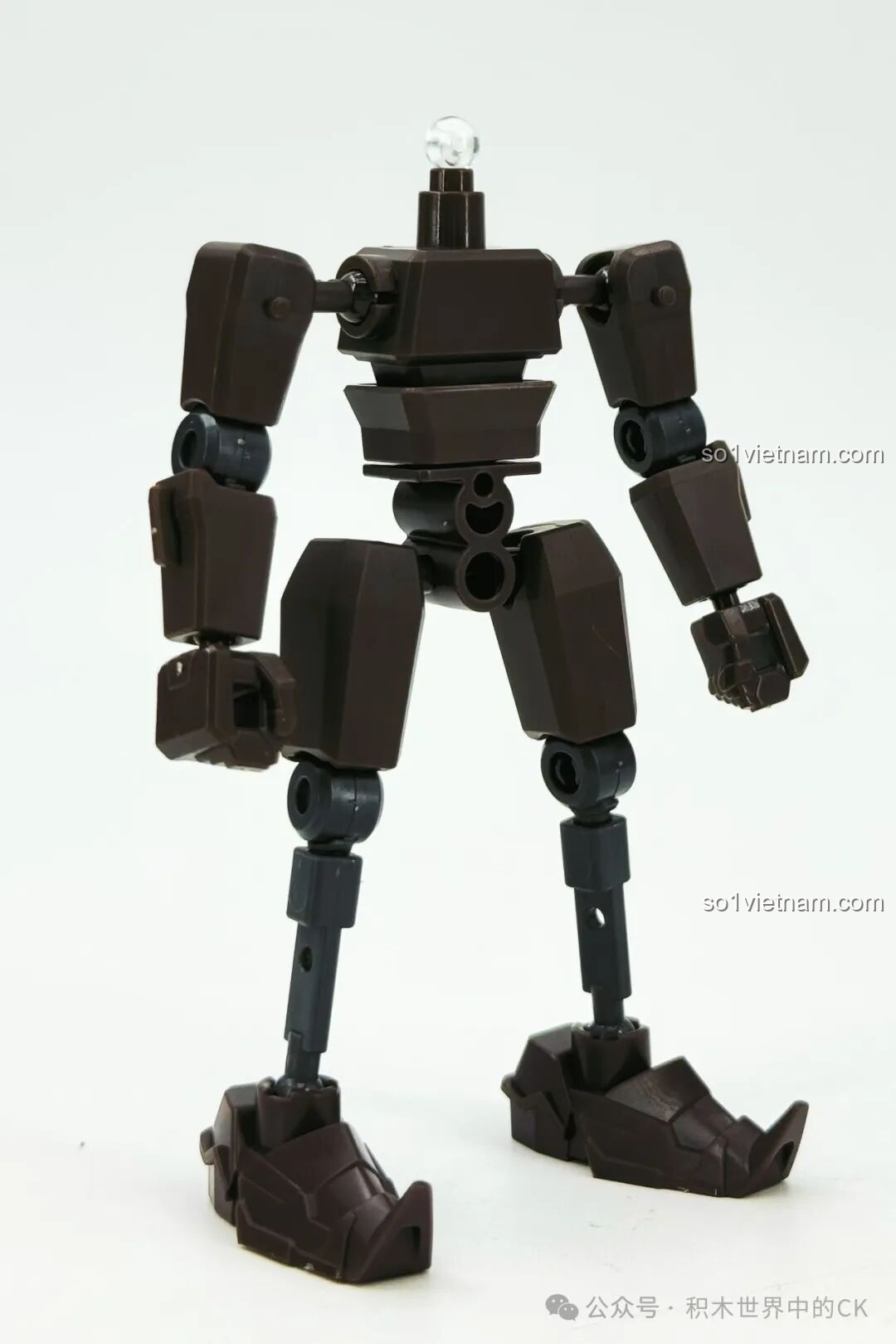 Bộ khung xương nội tại của mô hình robot Sembo Nguyên Linh Chiến Kỷ đã được lắp ráp hoàn chỉnh, thể hiện độ linh hoạt cao, dùng cho Thanh Long 900003.