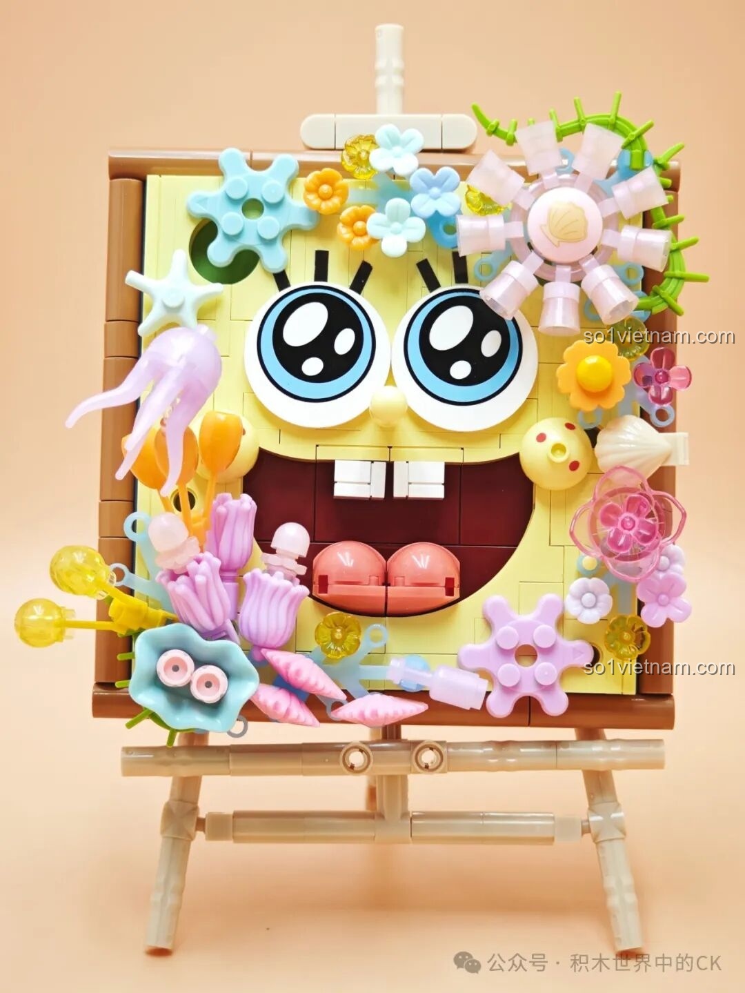 Nhìn từ bên cạnh bộ lắp ghép SEMBO Spongebob