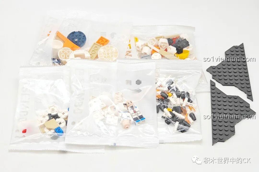 Kính thiên văn đi kèm bộ lắp ghép SEMBO Trường Chinh 9 Kế Hoạch Hỏa Tinh, chi tiết nhỏ nhưng ấn tượng.