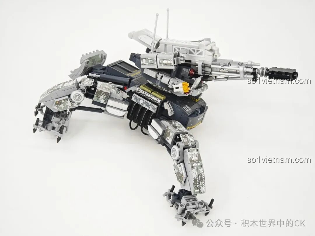 Robot