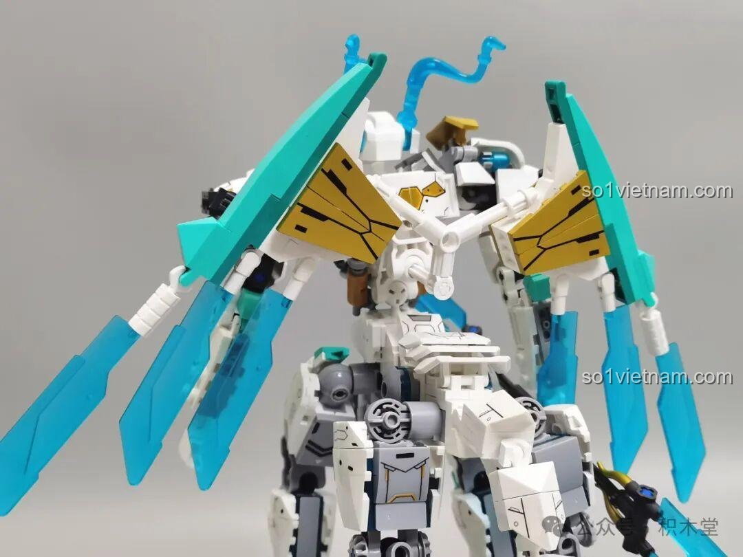 Chi tiết đầu của dạng chiến kỵ Sluban M38-B1059 Bạch Long Mã, thiết kế độc đáo, đồ chơi lắp ghép cho bé trai