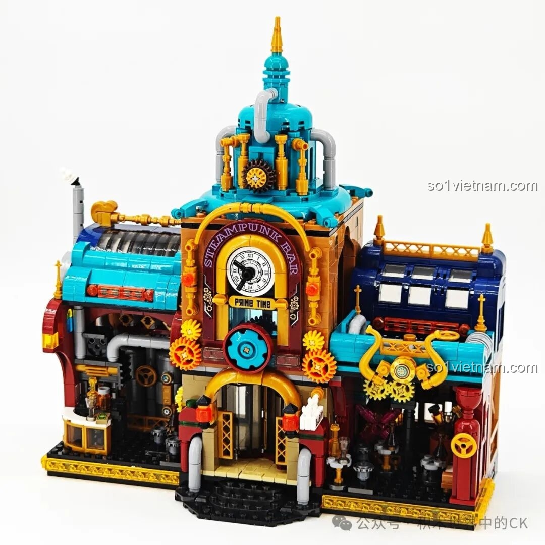 Thành phẩm hoàn chỉnh của bộ lắp ráp ZHEGAO 958013 Quán Bar Steampunk, một công trình kiến trúc cơ khí đầy ấn tượng.