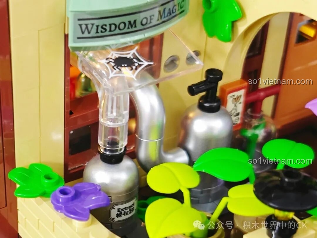 Chi tiết nội thất Lớp Ma dược của bộ Học viện Phép thuật BEBE Vẹt Con, với bình thí nghiệm và vật phẩm phép thuật.