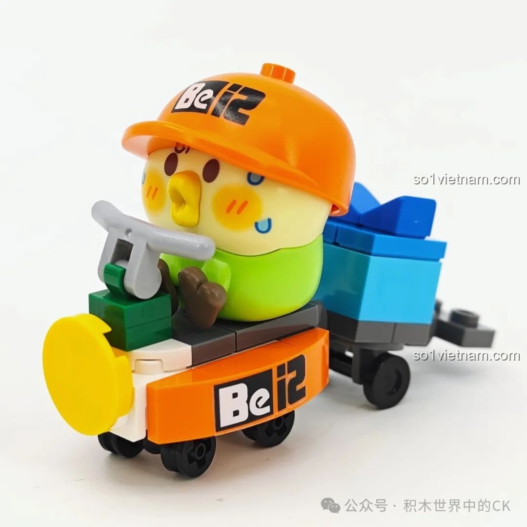 Lớp nền của mô hình Xưởng thủ công TOP TOY BEBE City Corner TC2050