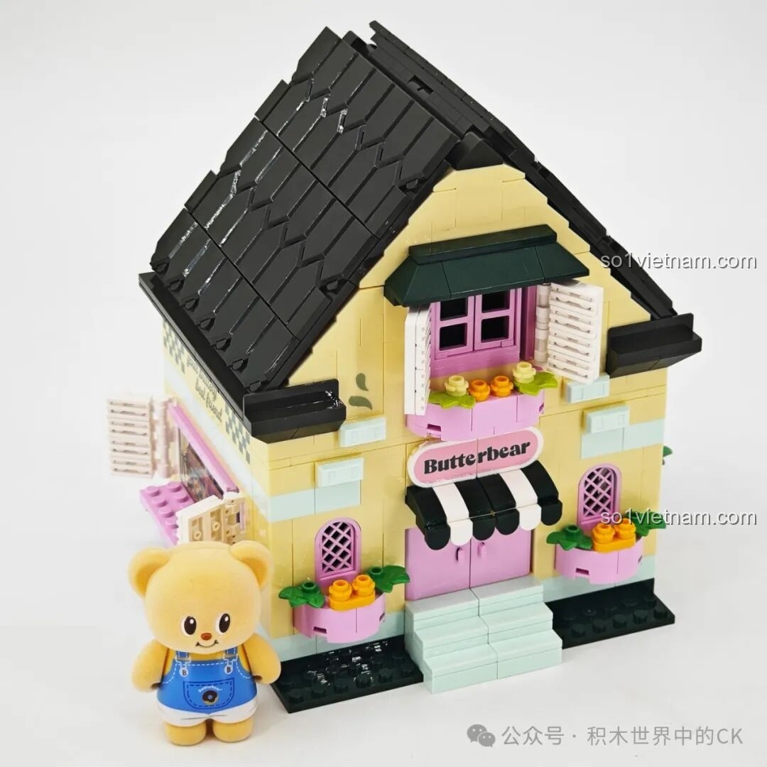 Quá trình lắp ráp bộ Ngôi nhà Bơ Gấu TOP TOY TC2058, phần mái nhà.