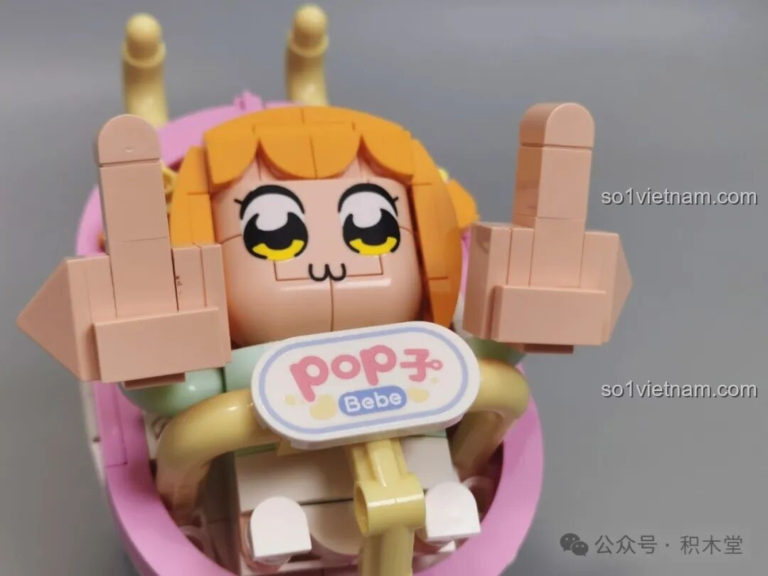 Mô hình xe đẩy em bé Pipi美 TOP TOY đã hoàn thiện.