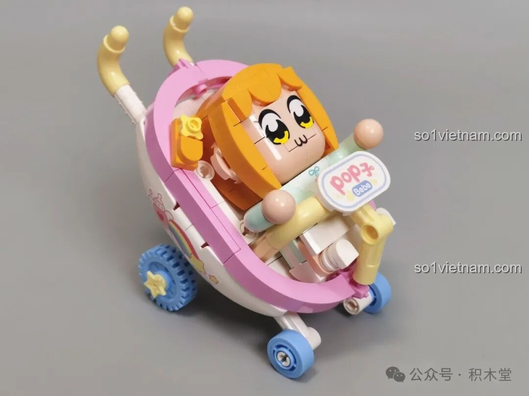 Nhân vật Pop子 lắp ráp từ TOP TOY, với biểu cảm 