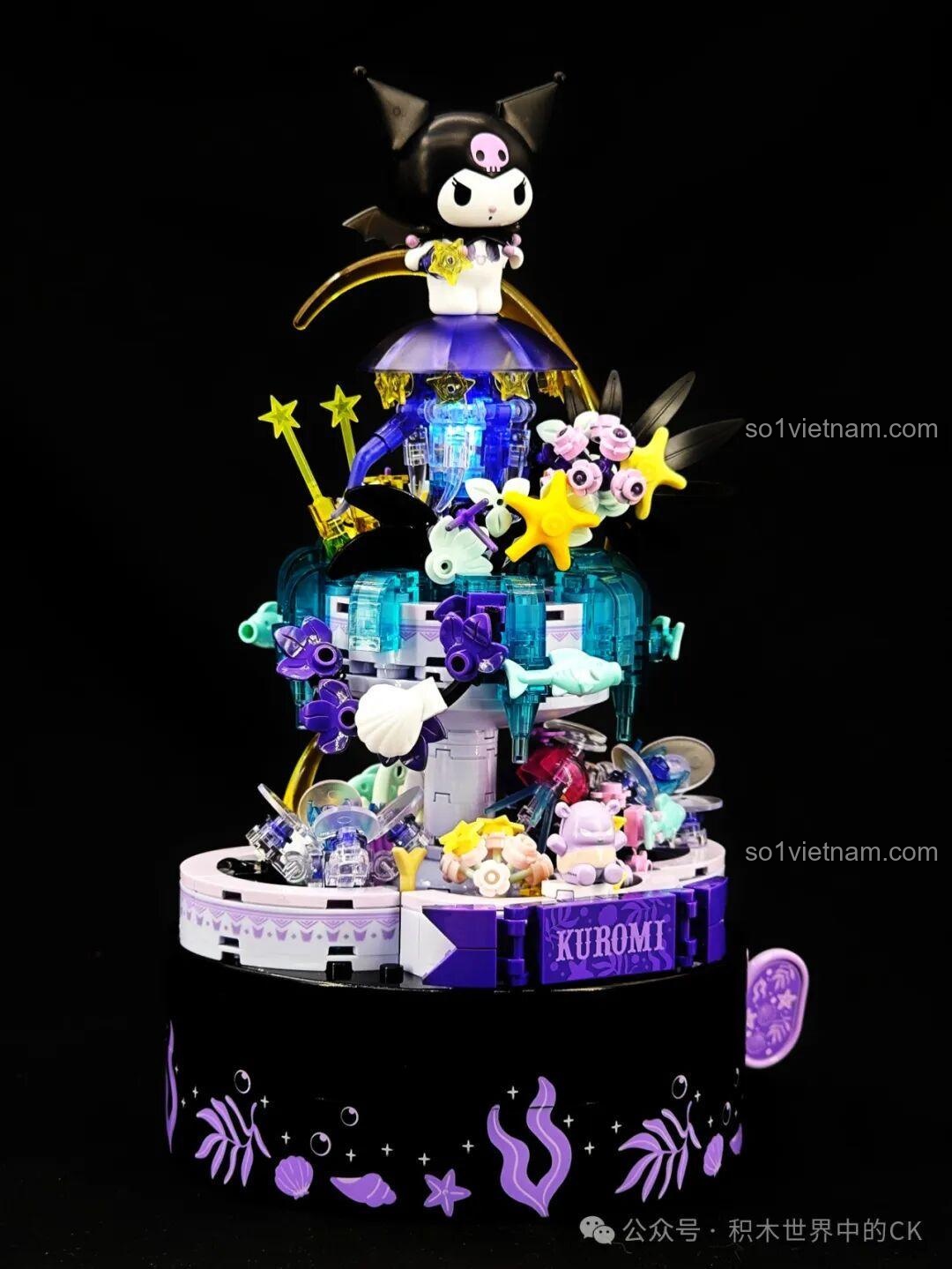 Mô hình hoàn thiện bộ lắp ráp TOP TOY Sanrio Secret Garden Kuromi - Cận cảnh