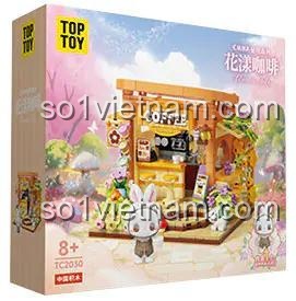 Hộp sản phẩm bộ lắp ghép EMMA 秘境庄园:花漾咖啡 TOP TOY TC2030, có hình ảnh mô hình, thông tin độ tuổi 8+, mã số TC2030