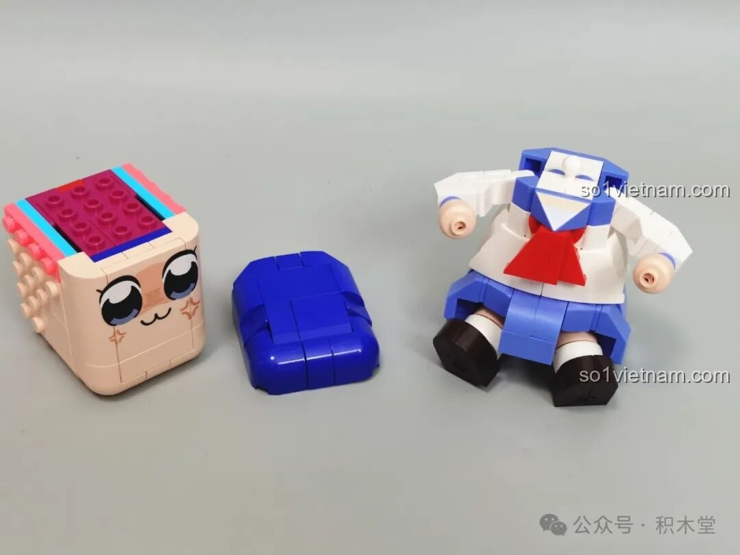 Mẫu bồn cầu Pipi美 TOP TOY cùng hai xe đẩy em bé.