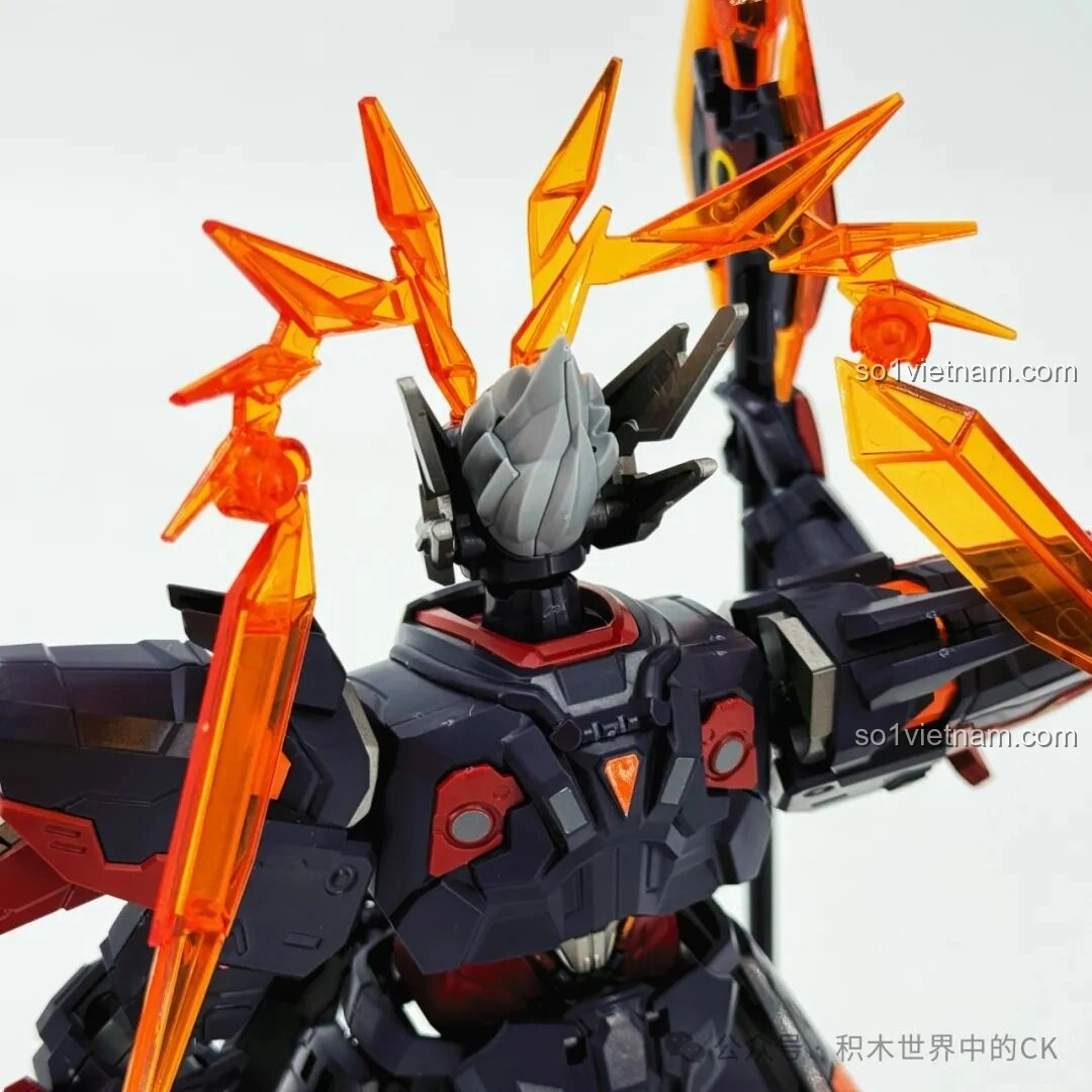 Cận cảnh khớp gối của mô hình Keeppley 78031 Lữ Bố Mạt Nhật, cho thấy khả năng cử động linh hoạt, giúp robot tạo nhiều tư thế chiến đấu năng động.