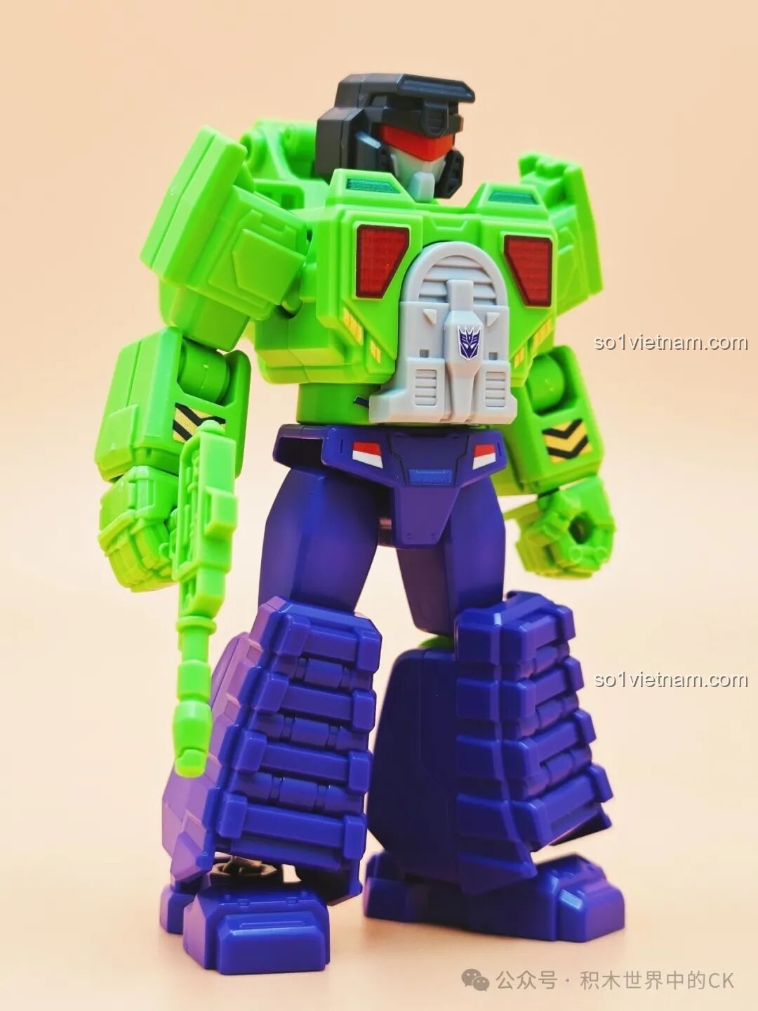 Các nhân vật dạng khủng long kết hợp với nhau