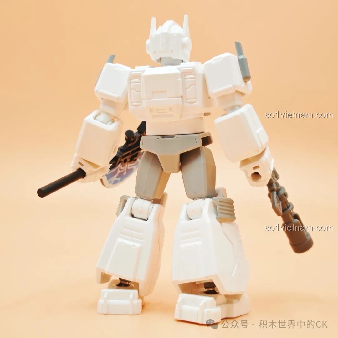 Scavenger cùng đầy đủ phụ kiện đi kèm