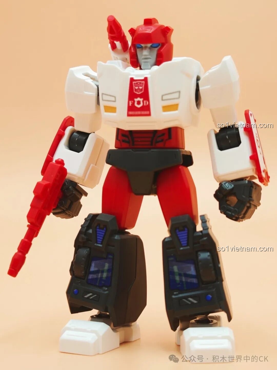 Nhân vật Slag ở dạng khủng long trong bộ Transformers 71103