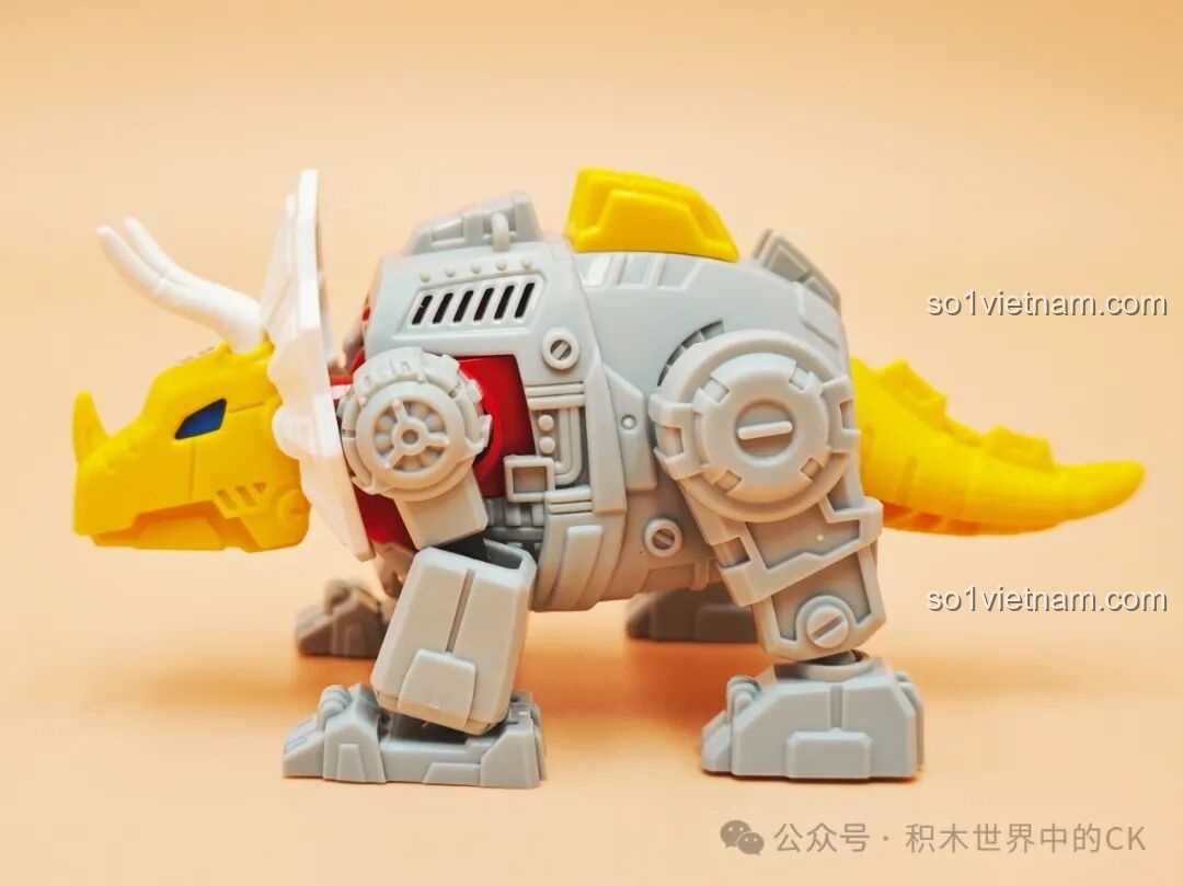 Tất cả các nhân vật trong bộ lắp ráp Transformers 71103