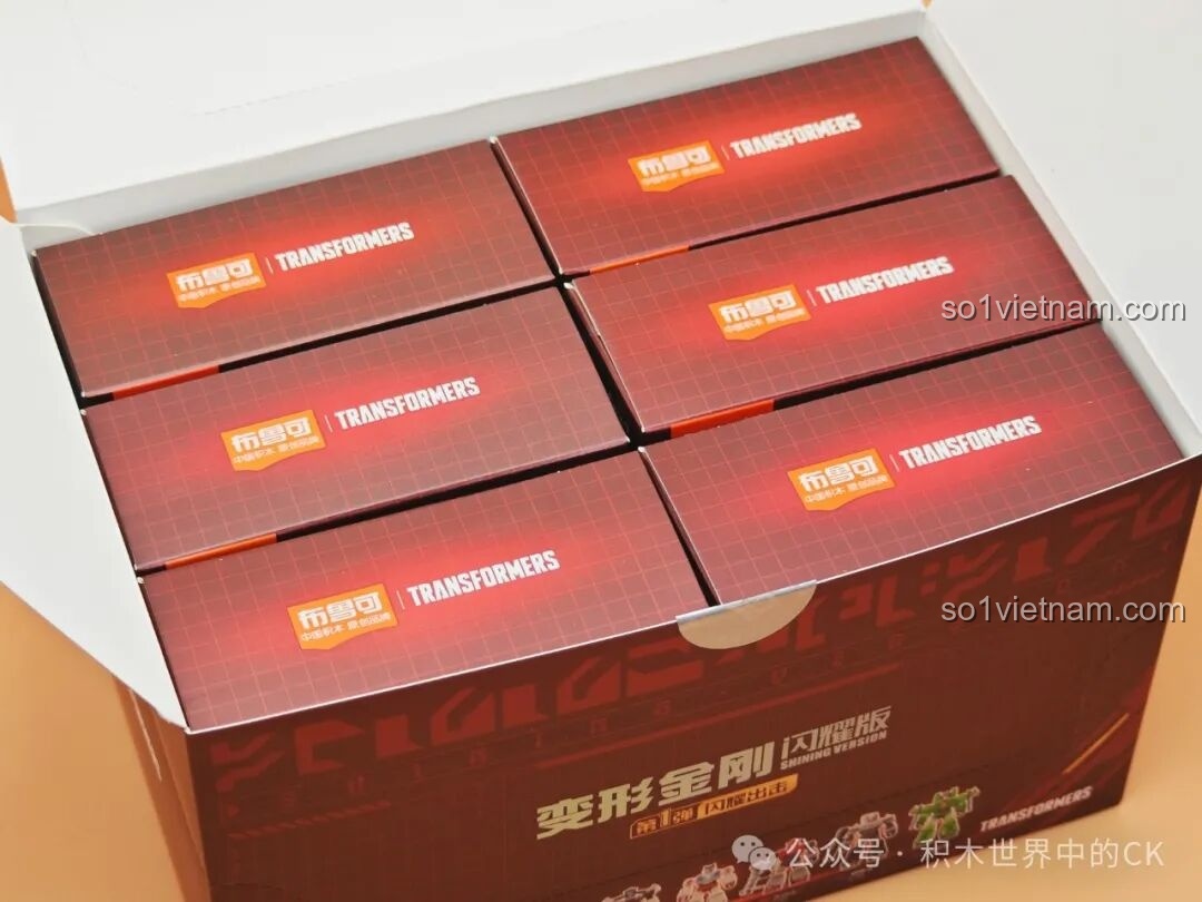 Bên trong hộp lớn là 6 hộp nhỏ bí ẩn của Transformers Shining Version - Tập 1
