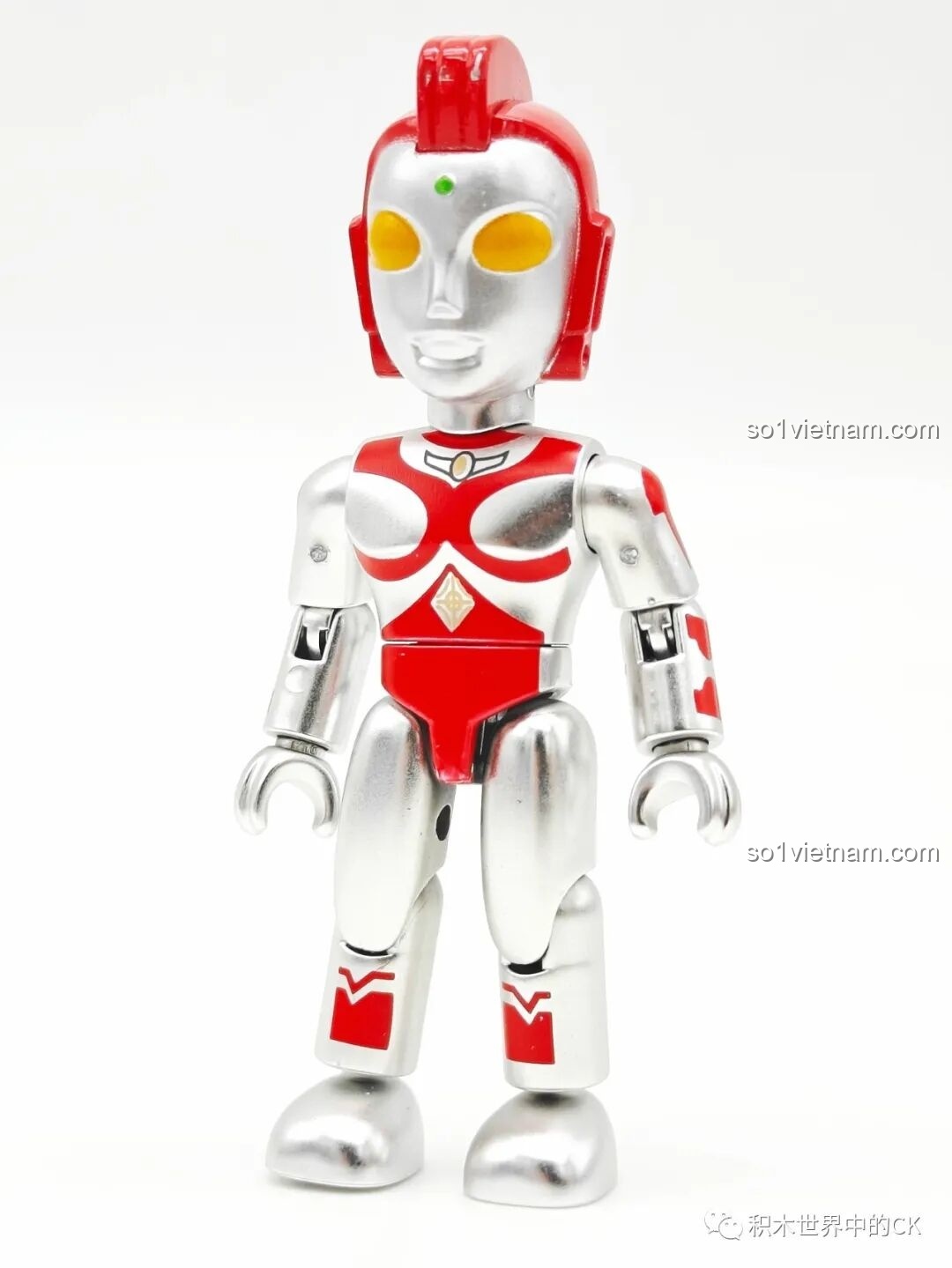Mô hình lắp ghép Ultraman Yullian từ bộ Enlighten 75028, màu bạc đỏ cổ điển.