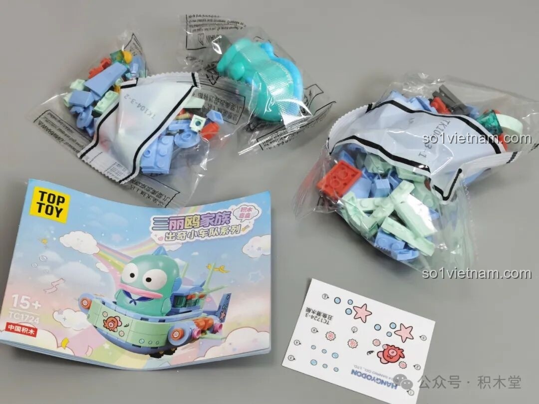 Nội dung bên trong hộp blind box Hangyodon TC1724: mảnh ghép, hướng dẫn, sticker, minifigure.