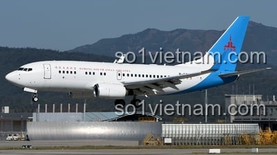 Máy bay Boeing 737-800 万致IM.Master 5818, bộ đồ chơi máy bay, mô hình máy bay chi tiết, động cơ kéo lùi, màu trắng xanh dương, cho bé trai 14 tuổi
