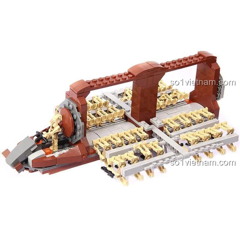Mô hình Tàu vận chuyển Droid Star Wars We Game Coming 66001 khi mở rộng giá treo, sẵn sàng cho trận chiến.
