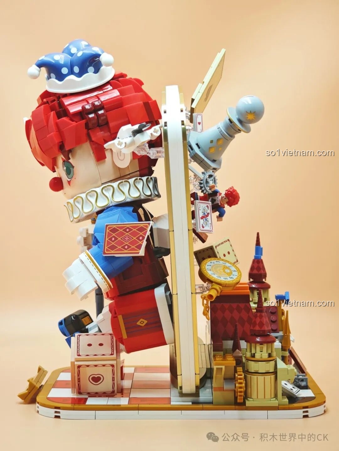 Chú hề Joker và thỏ trắng trong bộ lắp ghép Wekki Joker Poker 506187