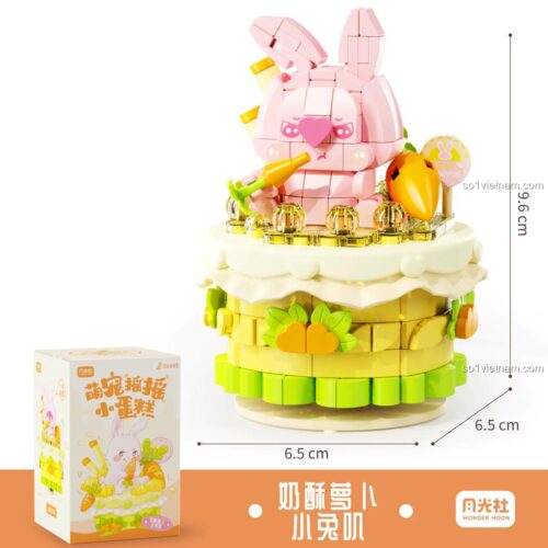 Hình ảnh hiển thị kích thước của đồ chơi mô hình Bánh Gato Thỏ Cà Rốt 802029 và hộp sản phẩm. Món đồ chơi trang trí phù hợp cho con gái.