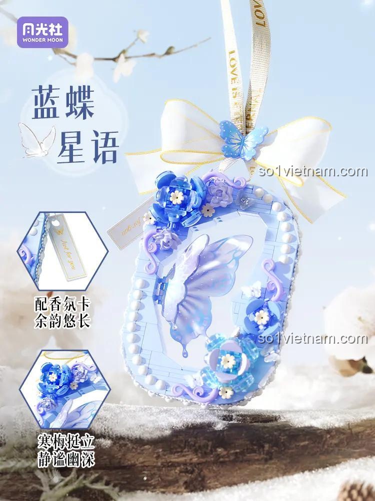 Cận cảnh Tác phẩm nghệ thuật Bướm Xanh Tinh Tú 802084 với thẻ hương thơm đi kèm, một điểm nhấn độc đáo.