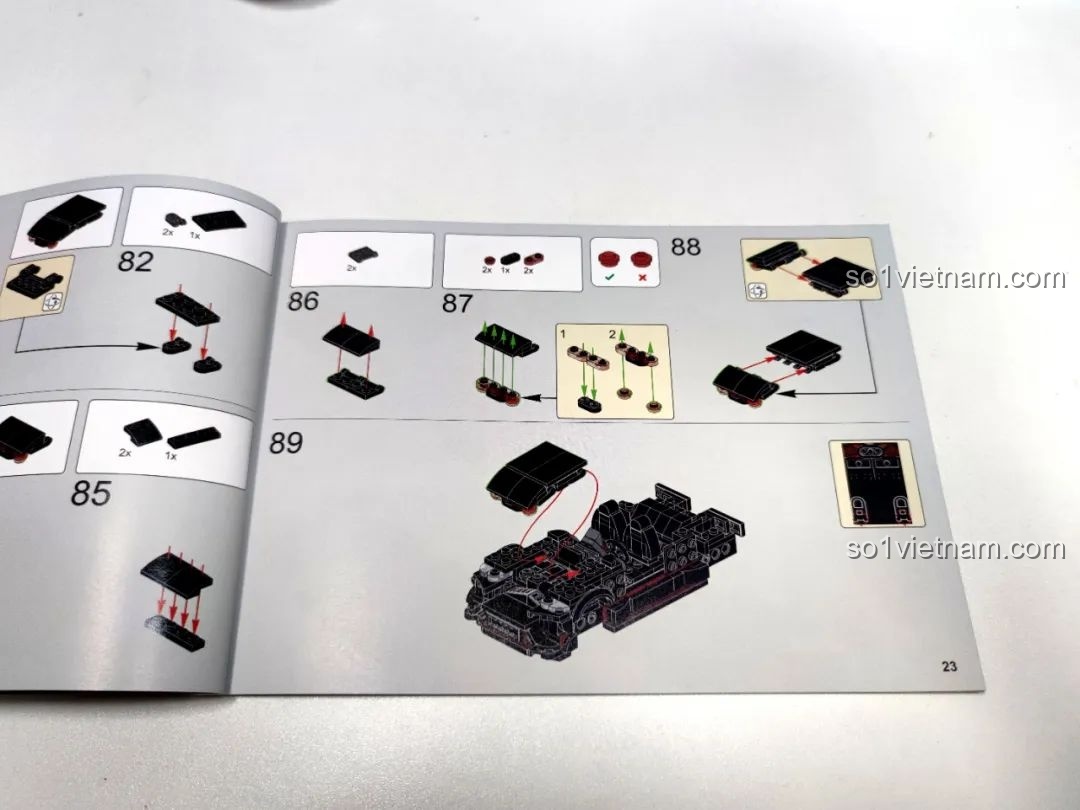 Trang sách hướng dẫn lắp ráp Xbert 66006 WILD BISON với các bước chi tiết hơn.