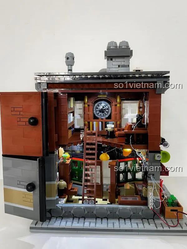 Thông số kỹ thuật và kích thước của đồ chơi mô hình Kiến trúc đường phố Cửa Hàng Đồ Cổ, bao gồm kích thước hộp và mô hình.