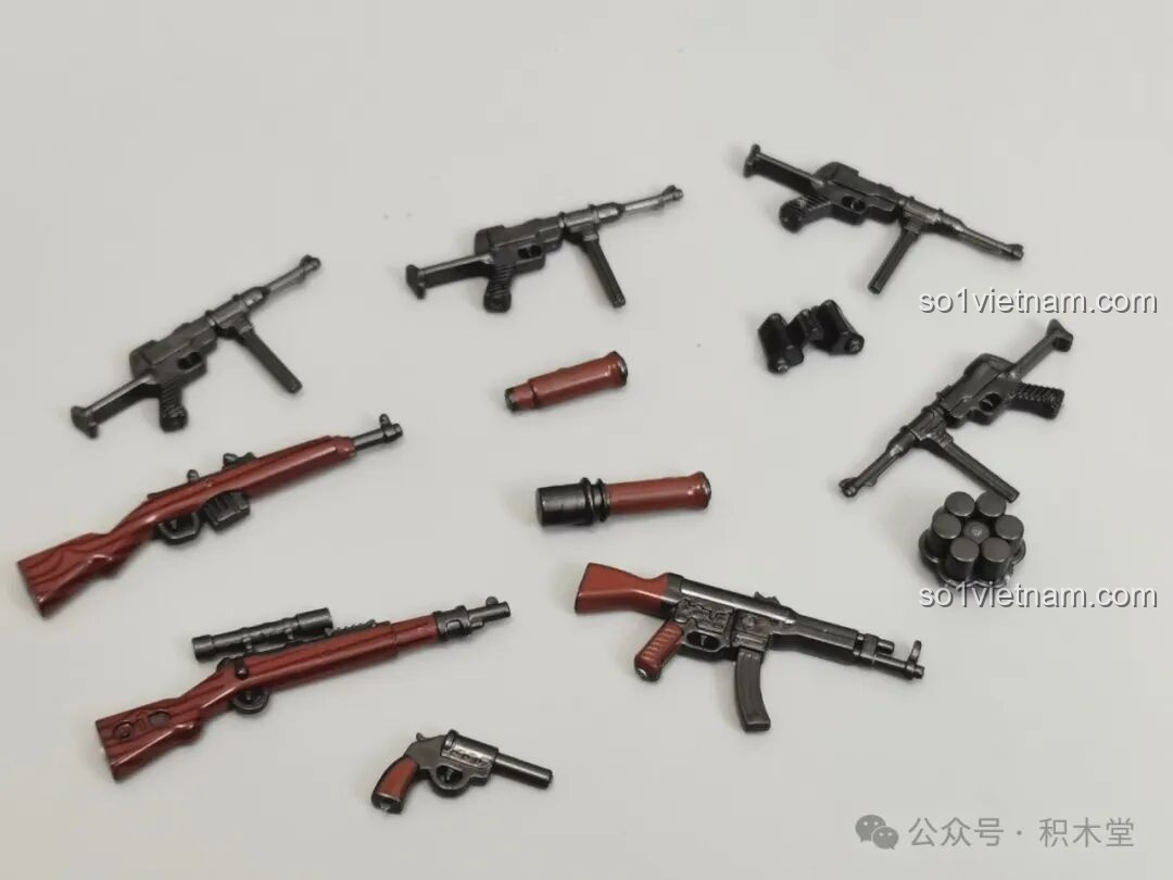 Mô hình xe tăng Maus 12GO 98002 nhìn từ cạnh bên, thể hiện chiều dài và các chi tiết hông xe.