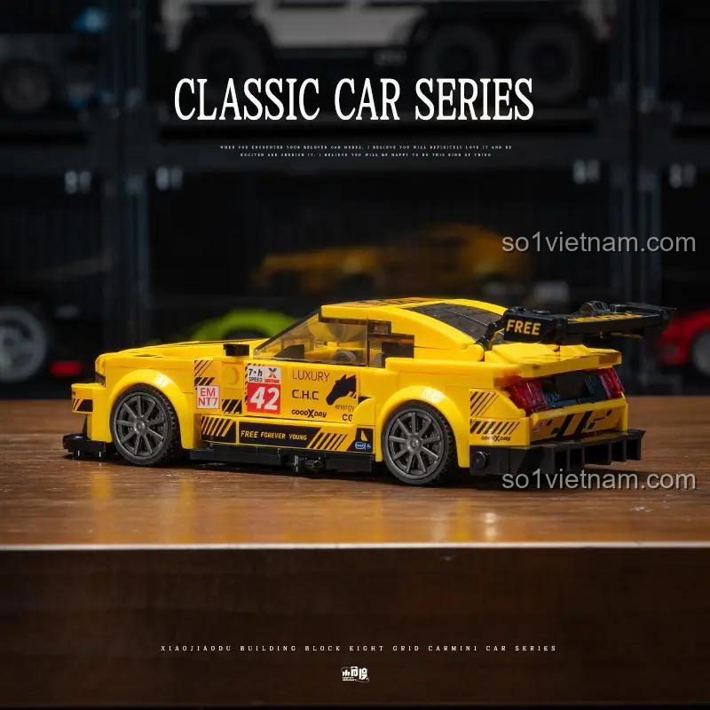 Mô hình xe đua Ford Mustang GT3 màu vàng, bộ lắp ghép 390 mảnh, tỉ lệ 1:18, đồ chơi cho bé 6 tuổi, đồ chơi giáo dục STEM, đồ chơi sáng tạo, quà tặng sinh nhật, quà tặng Giáng Sinh, giá tốt, chất lượng cao, tương thích LEGO