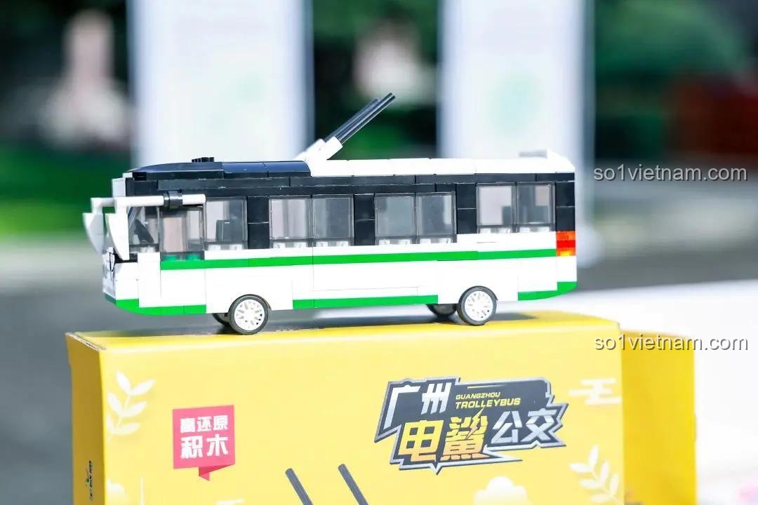 Đồ chơi mô hình xe buýt điện Guangzhou Trolleybus Yangcheng Tong S09101-2206