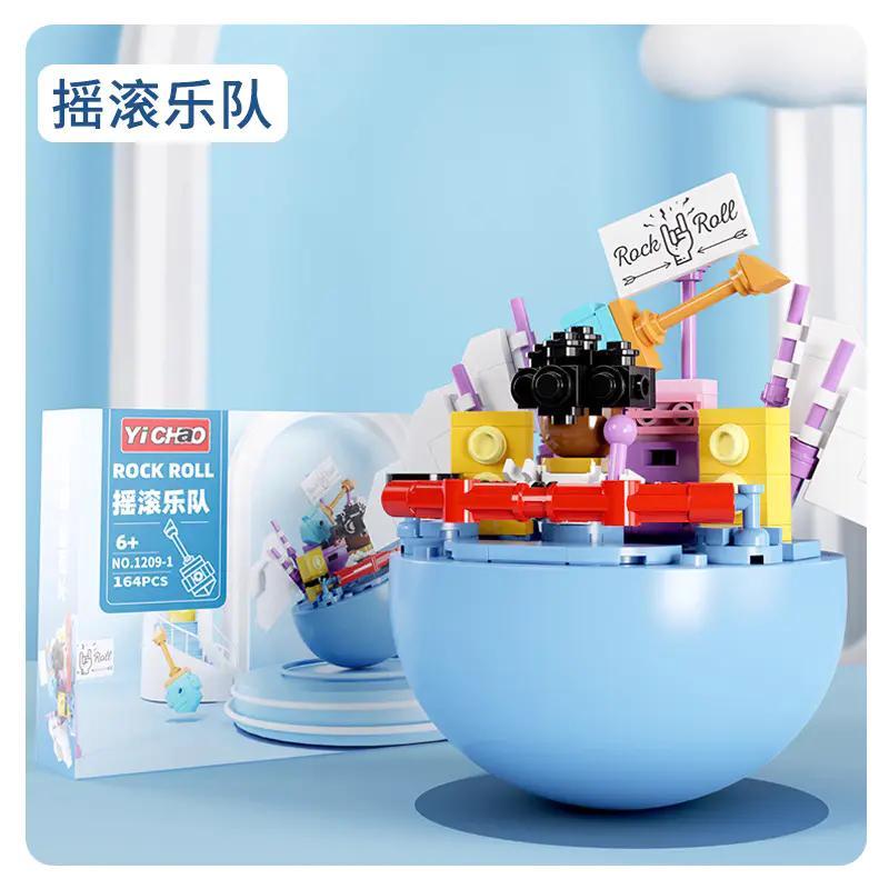 Hộp sản phẩm bộ lắp ghép YICHAO 1209-1 Lật đật Ban nhạc Rock and Roll, đồ chơi mô hình sáng tạo cho bé 6 tuổi giá rẻ.