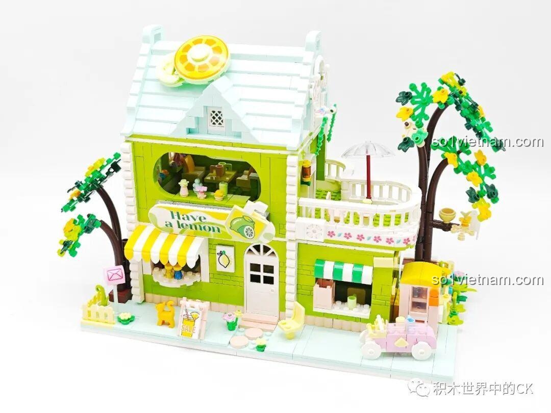 Mô hình ZHEGAO 612003 Cửa hàng trà chanh gần hoàn thiện, chỉ còn thiếu một vài chi tiết nhỏ.