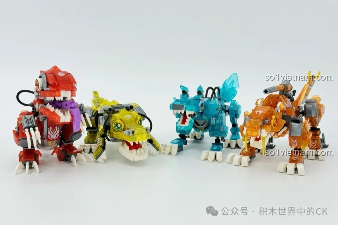 Bộ 4 Mô Hình Quái Thú Cơ Khí ZHEGAO 662000 đã lắp ráp hoàn chỉnh, đứng cạnh nhau dưới ánh sáng thường.