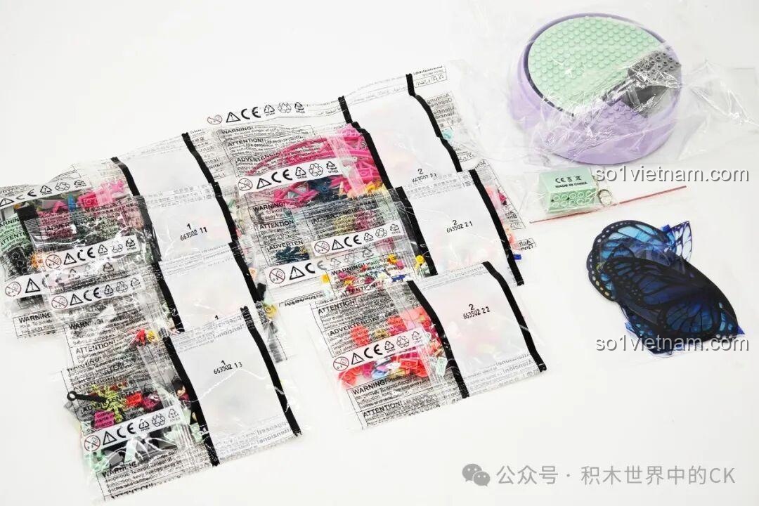 Hộp Nhạc Bướm Chiêu Tài ZHEGAO 663502 bộ lắp ghép có đèn LED lung linh, hộp nhạc du dương, bướm bay lượn, 650 mảnh, độ tuổi 14+